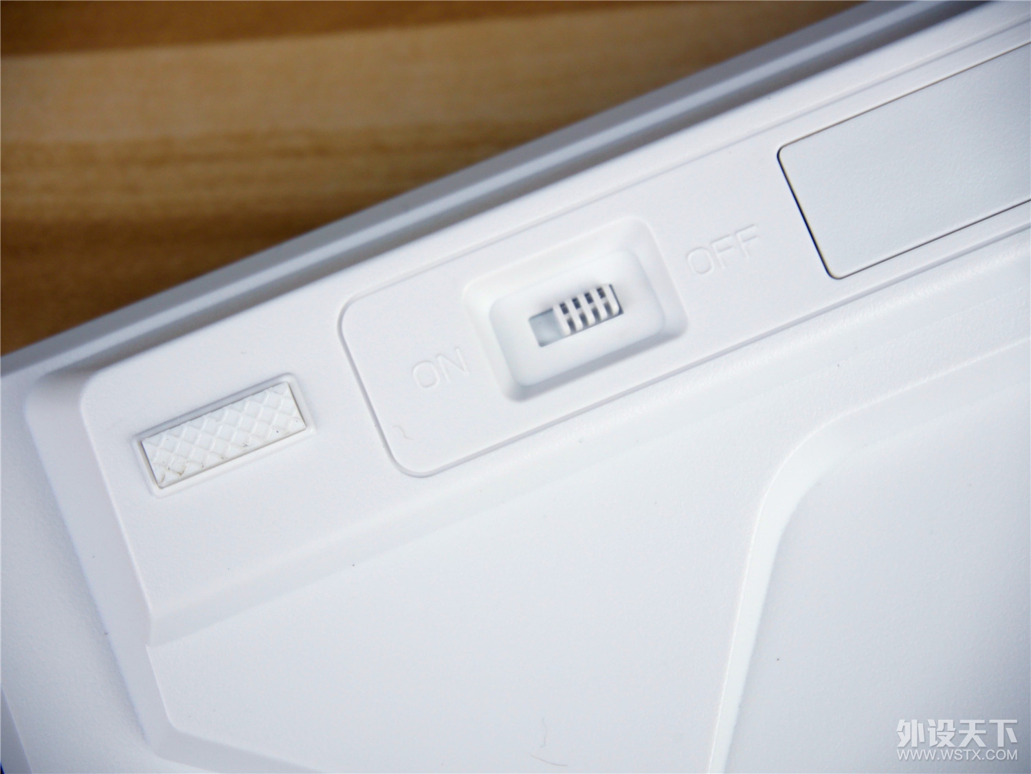 һ�Ѽ���˫���С���GANSS ALT 71 ˫ģ��е����