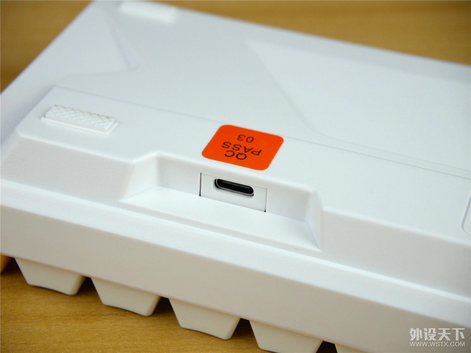 һ�Ѽ���˫���С���GANSS ALT 71 ˫ģ��е����