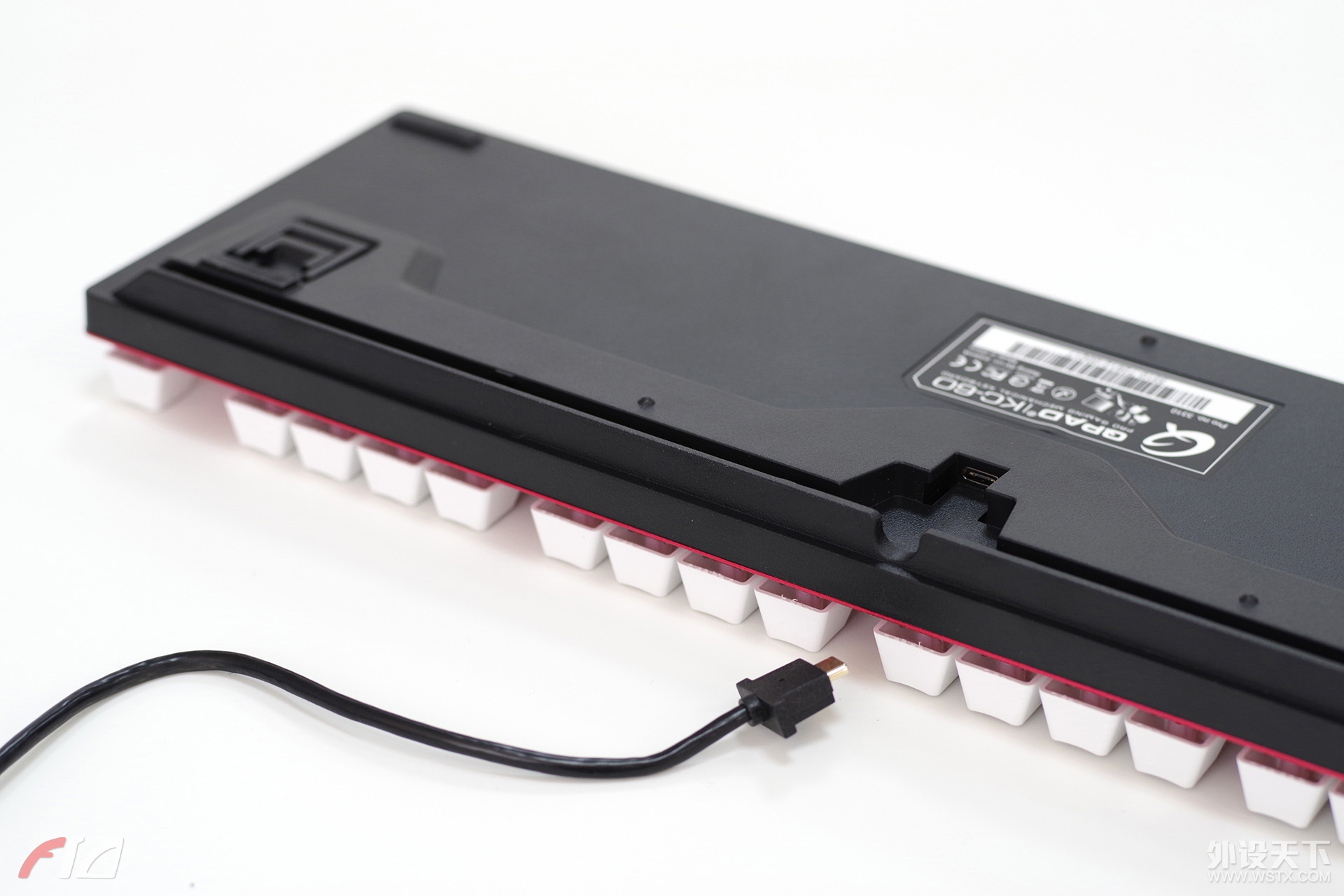 ������� | QPAD KC-60��е���̼���