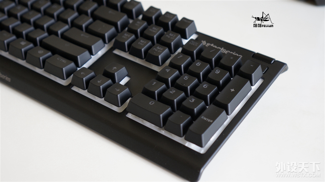 �����污Ĥ��С�����APEX 3