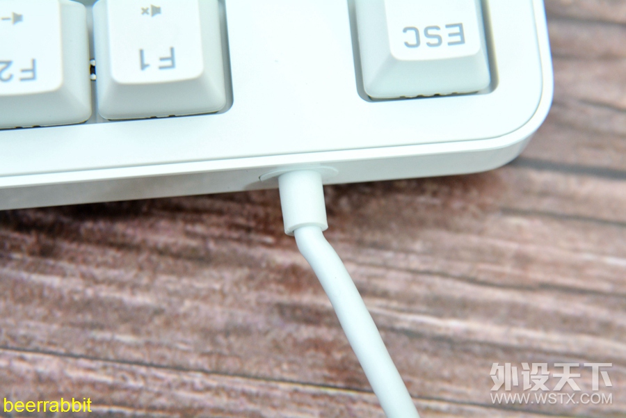 �ף����������� �װ�MT710�칫�����е��������