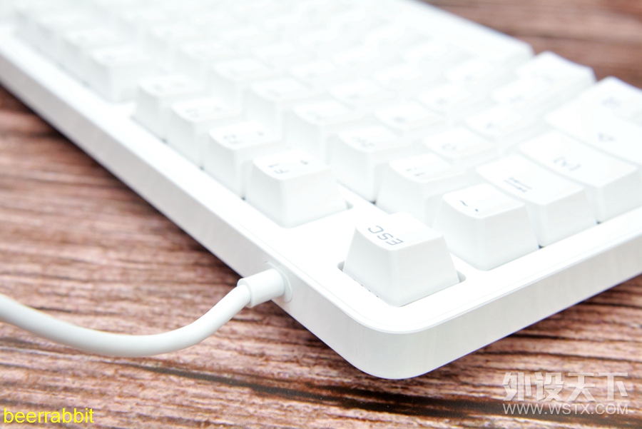 �ף����������� �װ�MT710�칫�����е��������