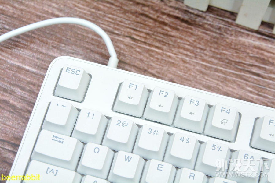 �ף����������� �װ�MT710�칫�����е��������