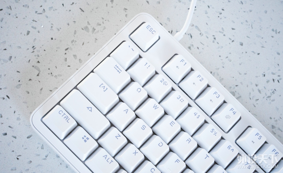 �׼�����İ칫���裬�װ�MT710�칫��е���̿���