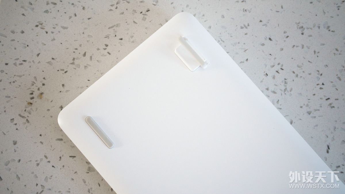 �׼�����İ칫���裬�װ�MT710�칫��е���̿���