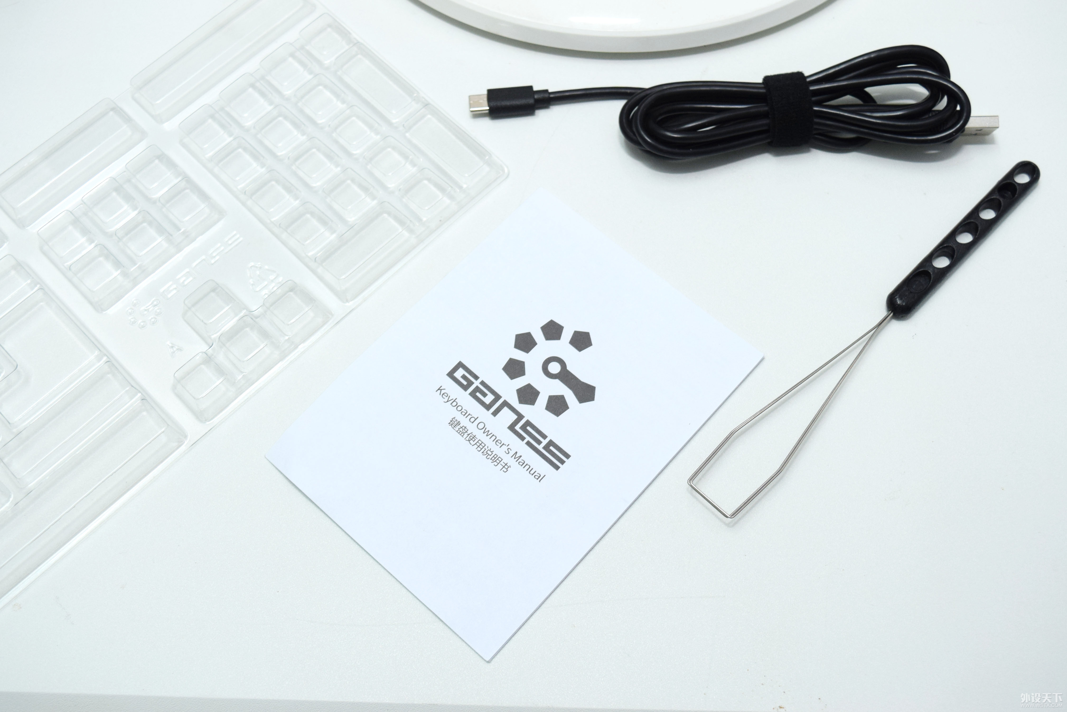 ׷�����߻����˳�������������һö����˫ģ��е���̡���GANSS GS104D����