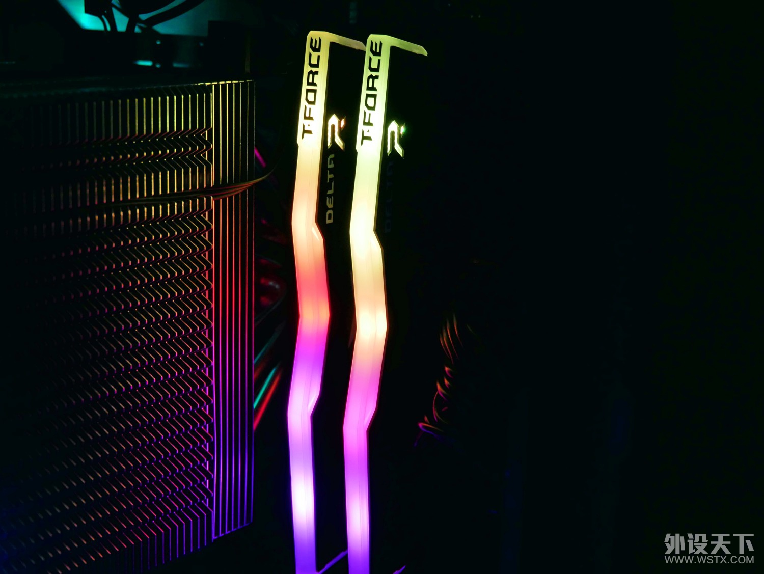  RGB ڴ˫ͨʮ DELTA RGB ڴ