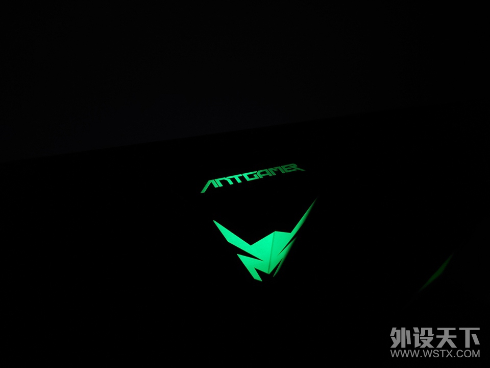 功能强大，实力出色：蚂蚁电竞 ANT27VQ 电竞显示器上手体验