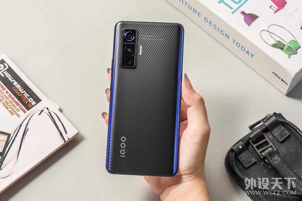������ֹ����iQOO 5 Pro����������