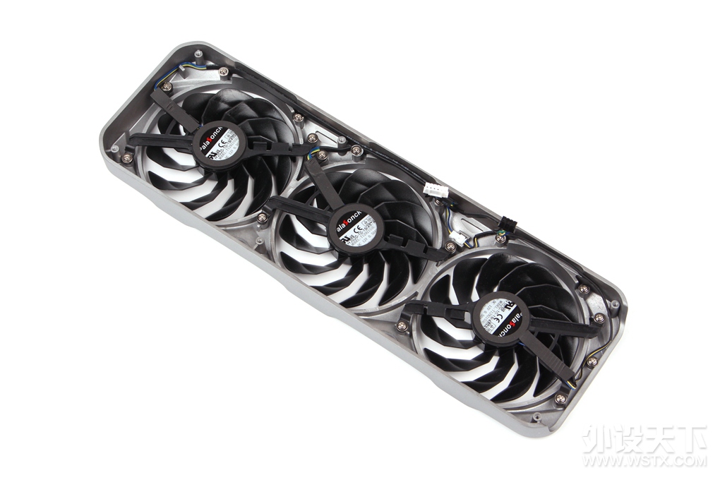 Ʒ桱ʦӰGeForce RTX 3060 Ti ʦ OC Կ