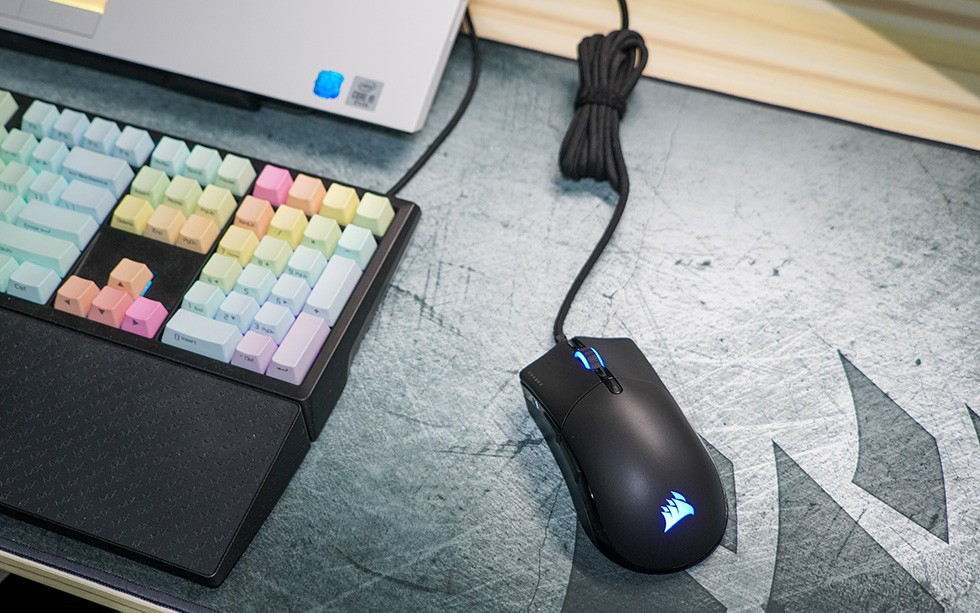 ʥ  Sabre RGB Pro