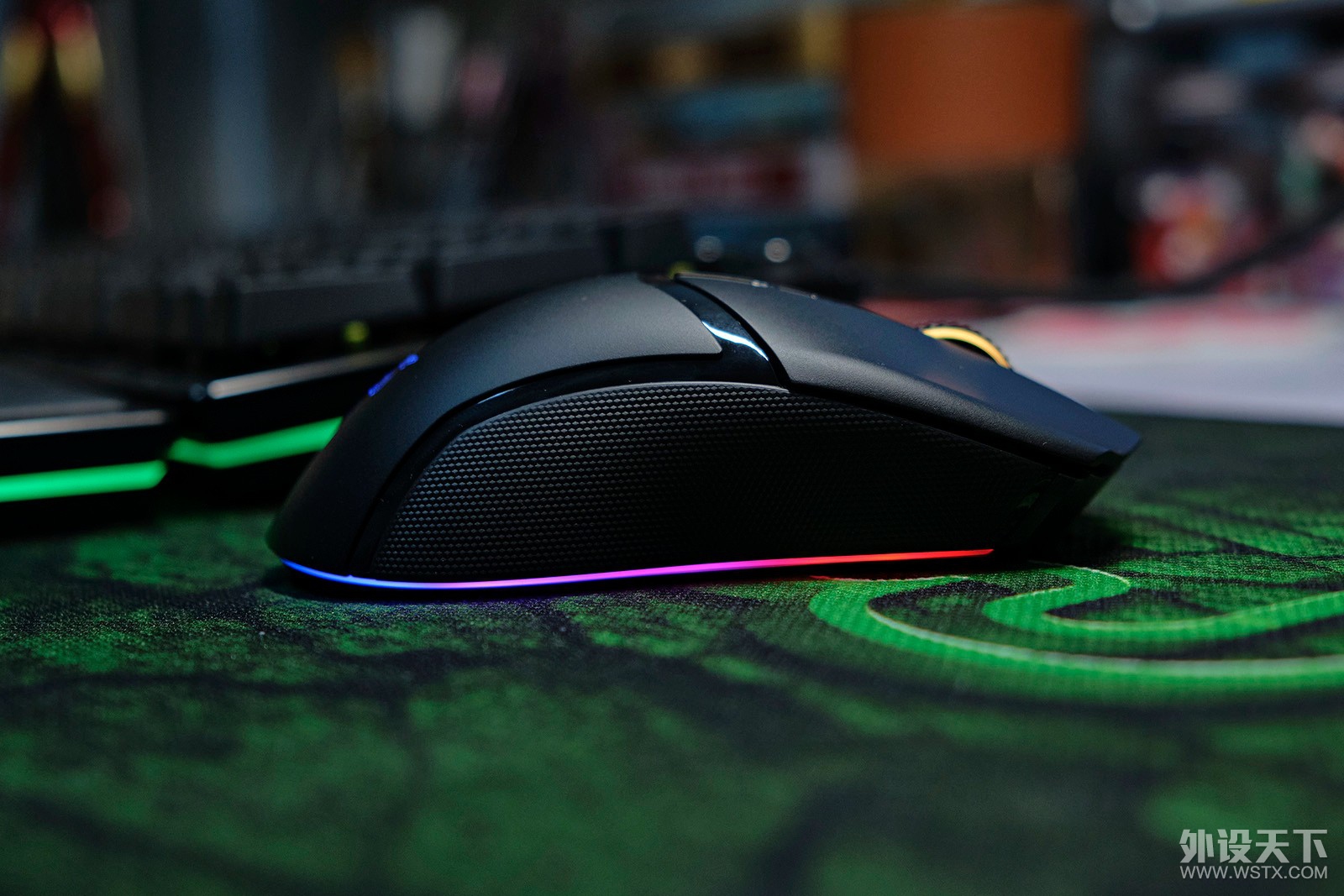 Сָģ콢Razer Cobra Pro۾רҵ