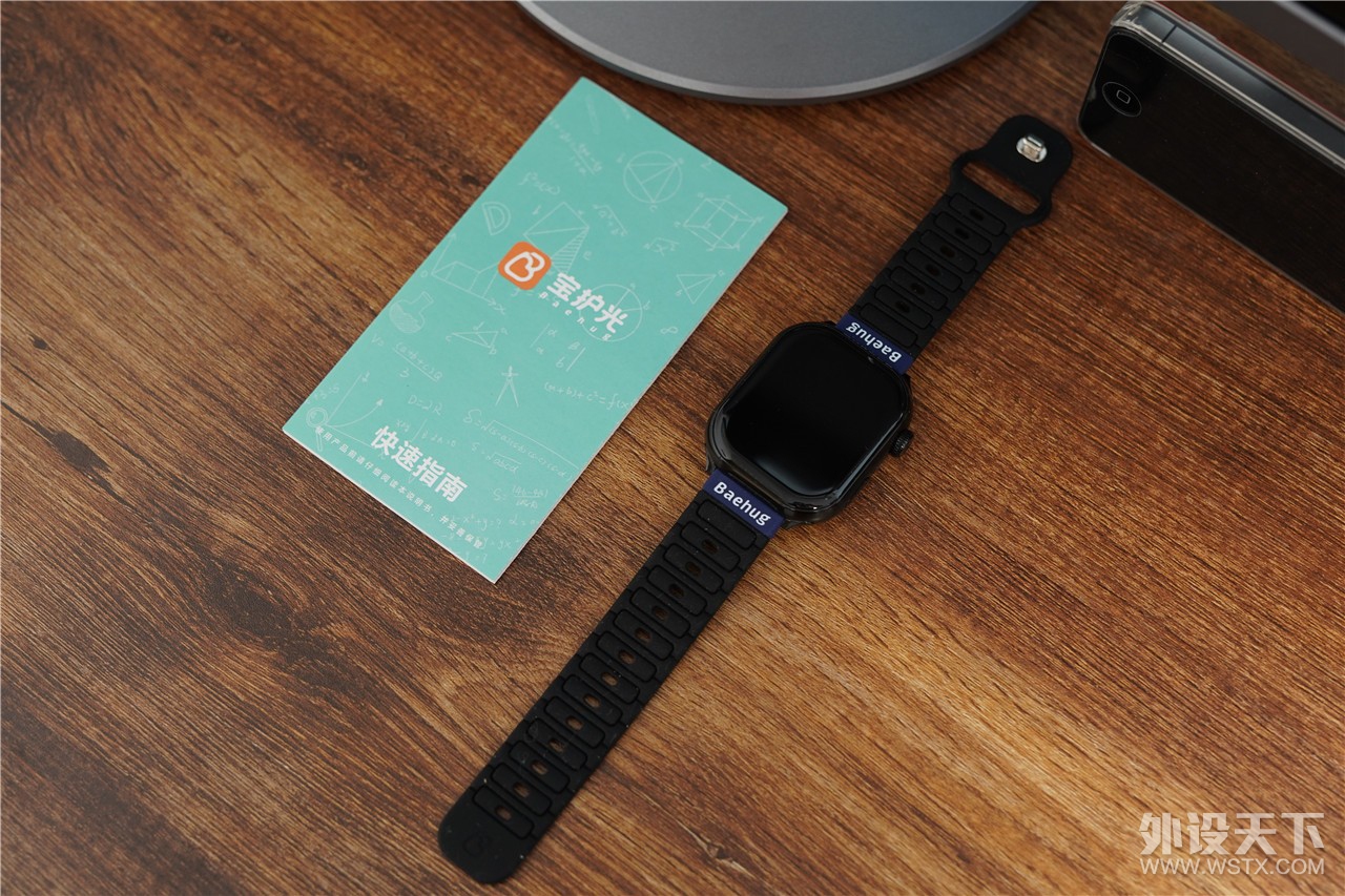 ��Ȼ���ֿɻ���أ�Baehug������X8����������绰�ֱ�