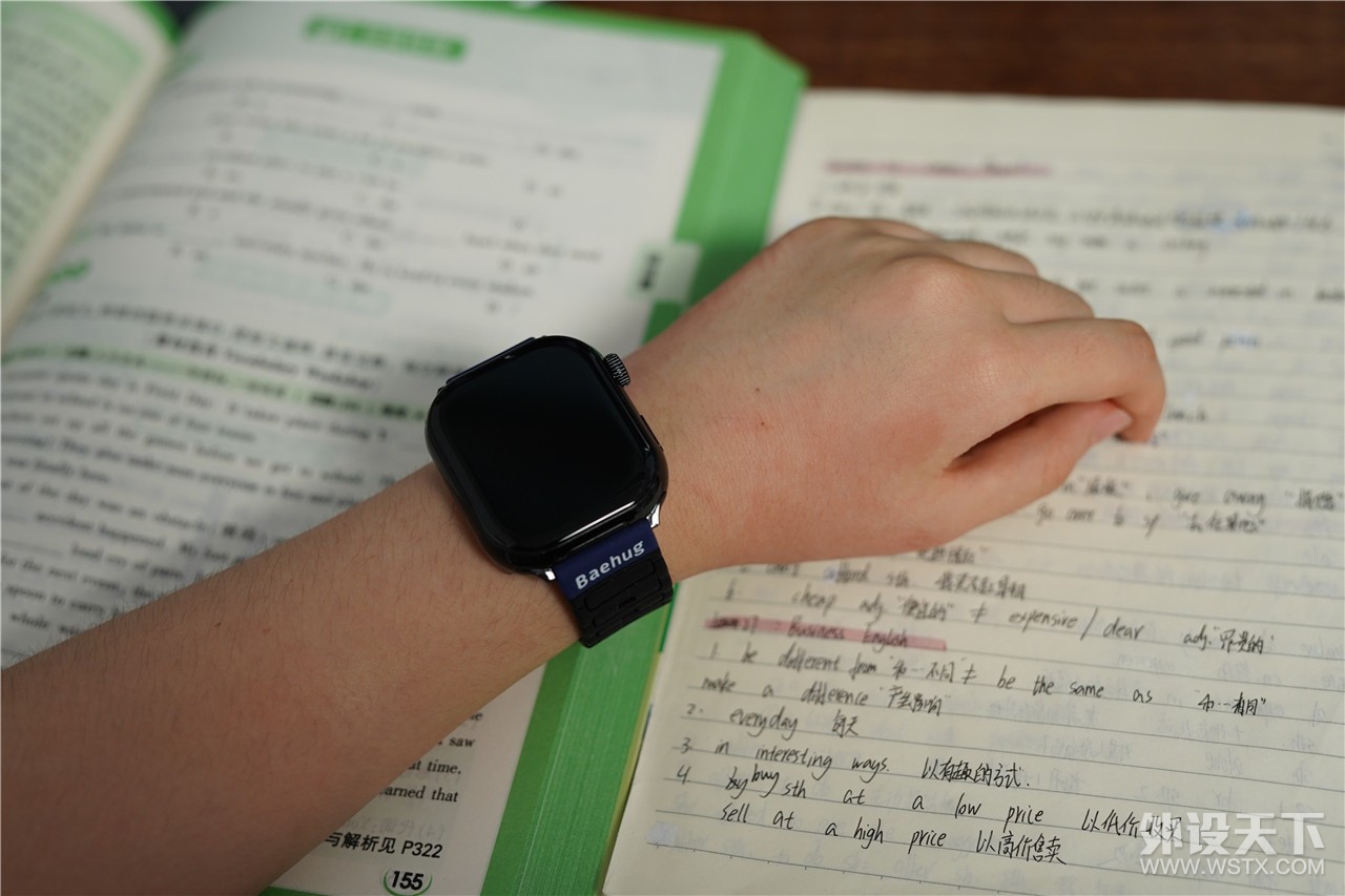 ��Ȼ���ֿɻ���أ�Baehug������X8����������绰�ֱ�