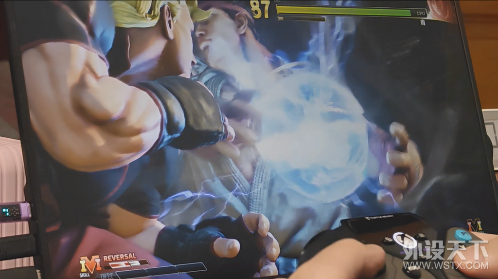 �����л����֣��������������Ϸ���ڹ꺣���̿�PIVOT��ģ��Ϸ�ֱ�����