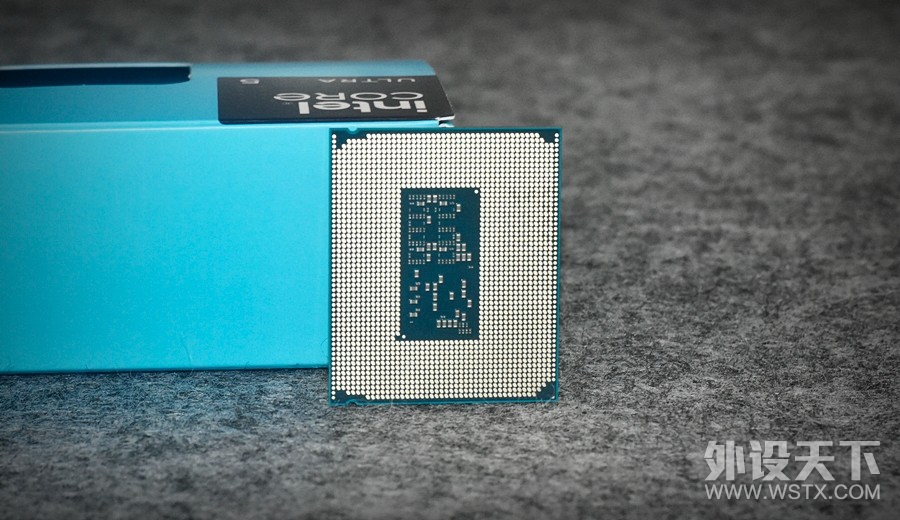 �ж˵羺������Ž� Ӣ�ض����Ultra 5 250K Plus �ײ����