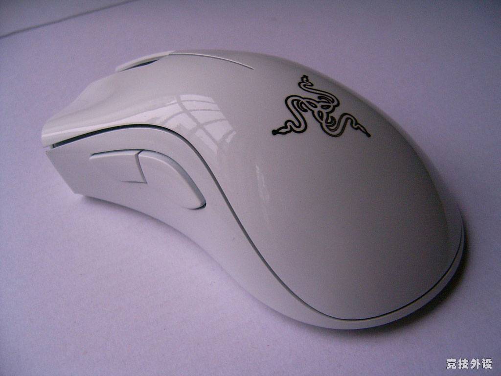 20088292143573N152.jpg