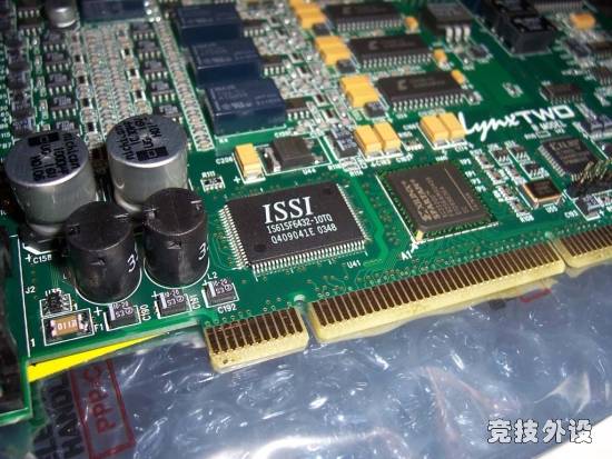 �����Ļʵ� Lynx 2