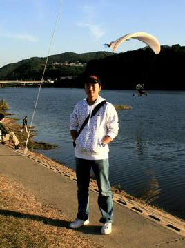 GIRL�Ƕ������� BOYҲ�д�ͷ����  С��Ҳ������