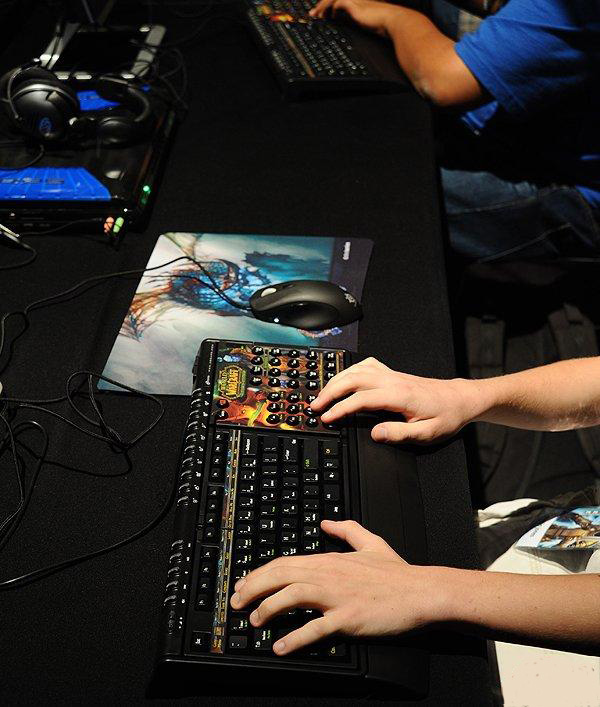 Steel   WOWר������������Ŵ�ͼ