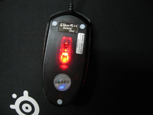 ��4��װ�����Razer Viper��綾���س�������