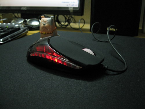 ��4��װ�����Razer Viper��綾���س�������