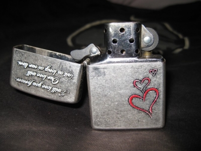 ZIPPO1.jpg