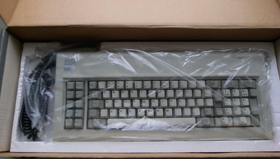 ǿ��Ľ������� IBM MODEL F ���估������--�������