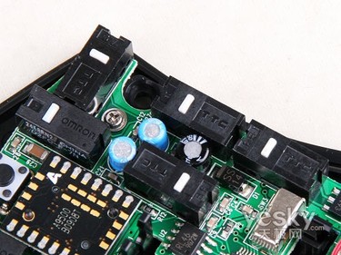 �װ��׿�������Ϸ���V8