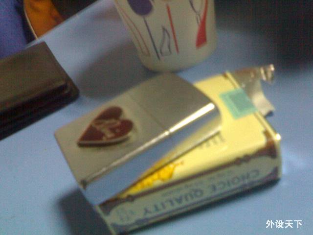 è����ZIPPO��С���ձ�һ��Ŷ�ǺǺǡ�