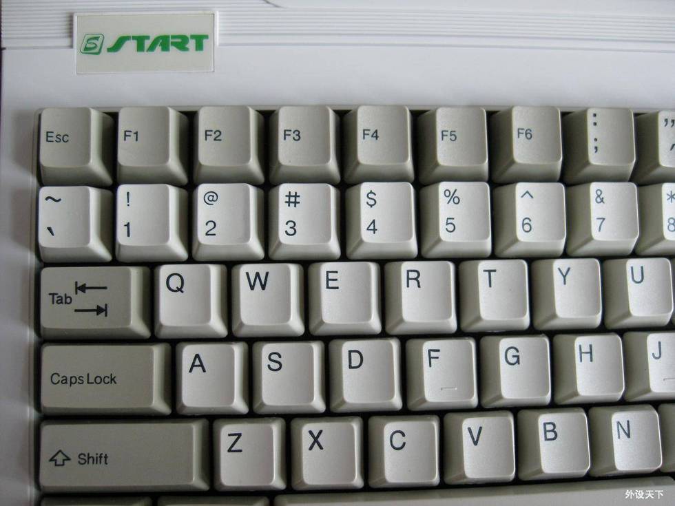 ļ