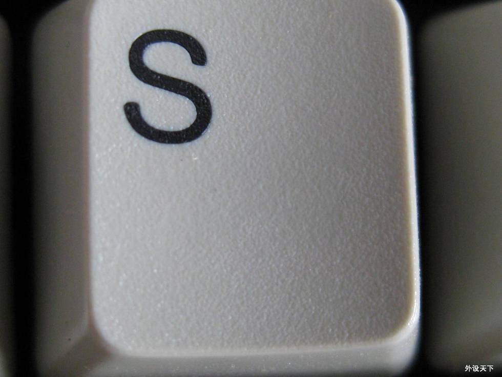 ļ