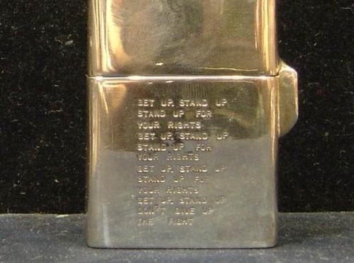 Zippo��Ʒ�еļ�Ʒ ���˲��ɻ�ȱ ֮��