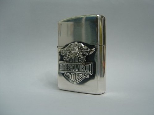Zippo��Ʒ�еļ�Ʒ ���˲��ɻ�ȱ ֮��