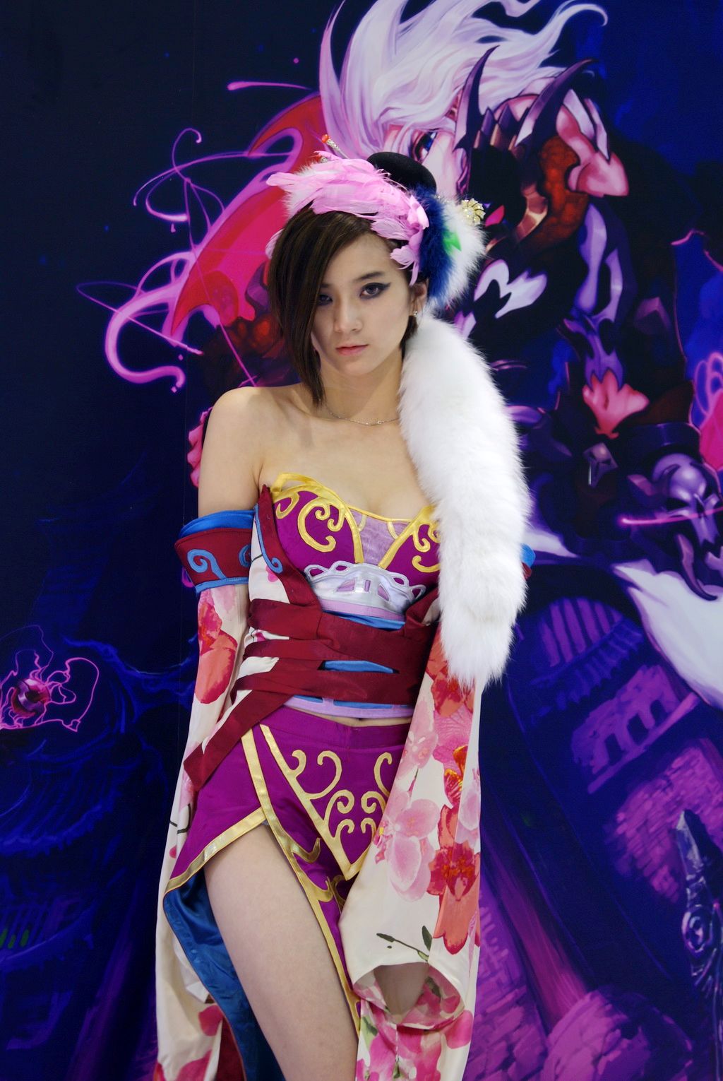 �������׷���ChinaJoy��չShowGirlֱ����(Ԥ��l�賿������70��)��ת����