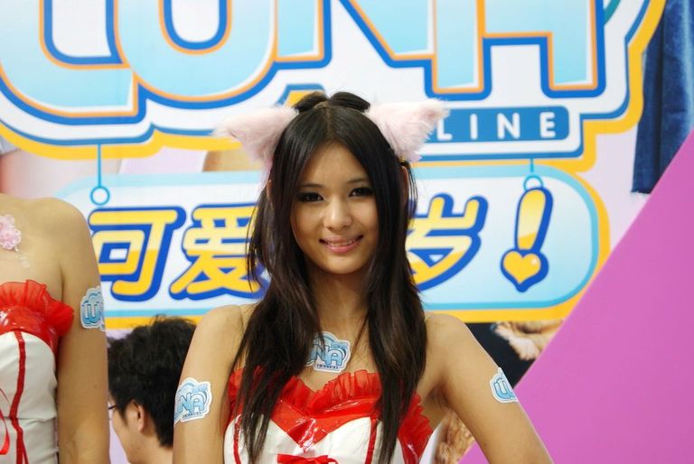 �������׷���ChinaJoy��չShowGirlֱ����(Ԥ��l�賿������70��)��ת����