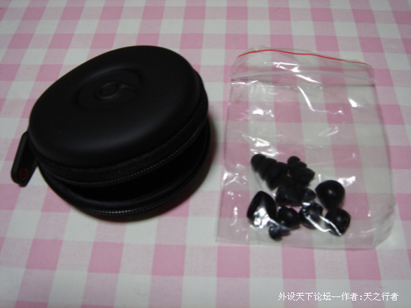 Monster Beats In-ear Tour��ͼ��ɱè