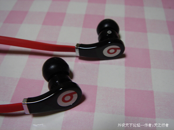 Monster Beats In-ear Tour��ͼ��ɱè