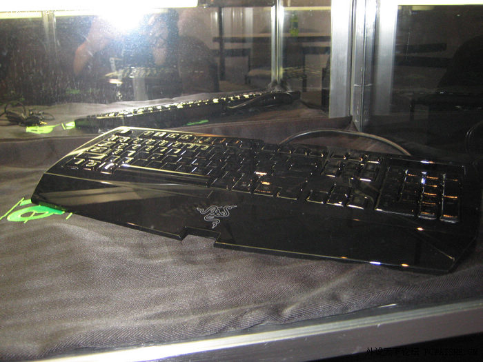 CESֱֳRAZERƷ귢~ ׷