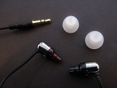 Ultimate Ears 700 