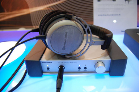 ���Ƕ������콢Tesla1����IFA