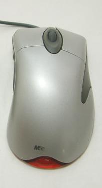 ��������һ�䣬���IE3.0��ֵ���٣�