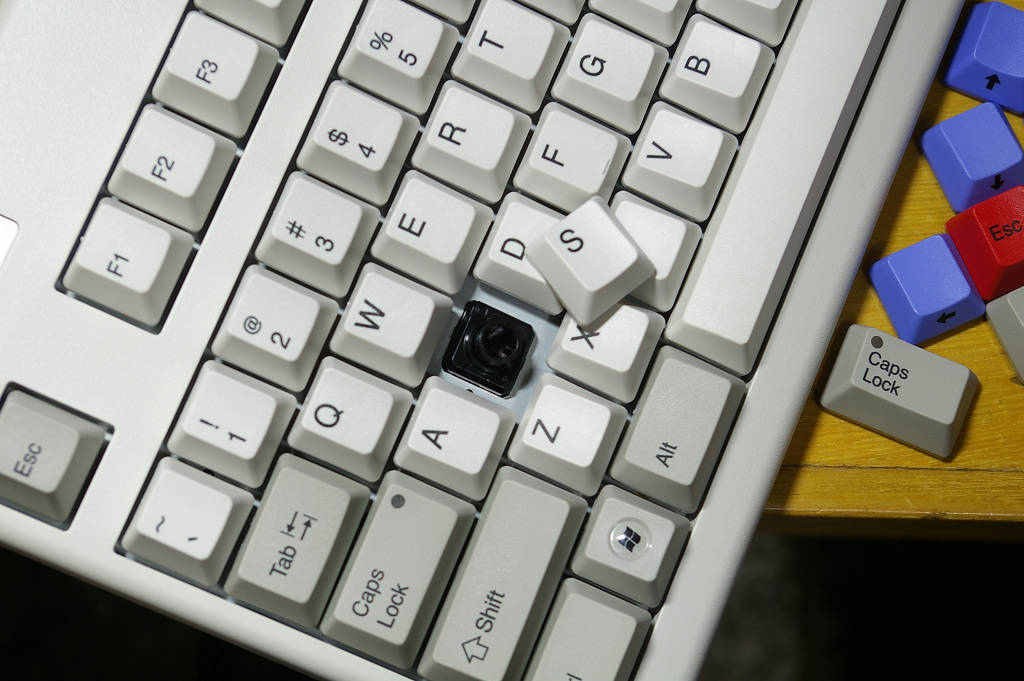 Realforce 87U���ּ�