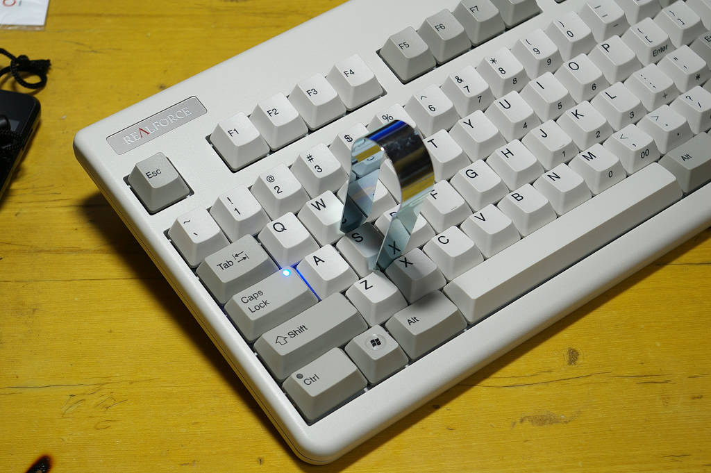 Realforce 87U���ּ�