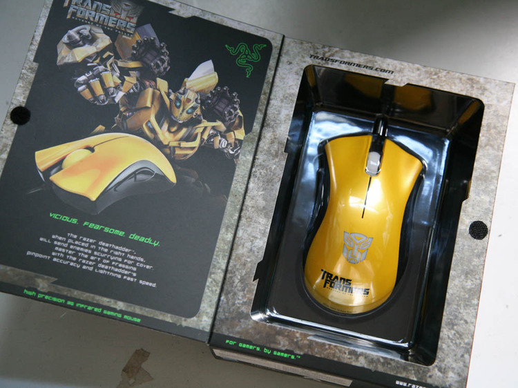 ���ν�����߰�ɫ�����ˣ�