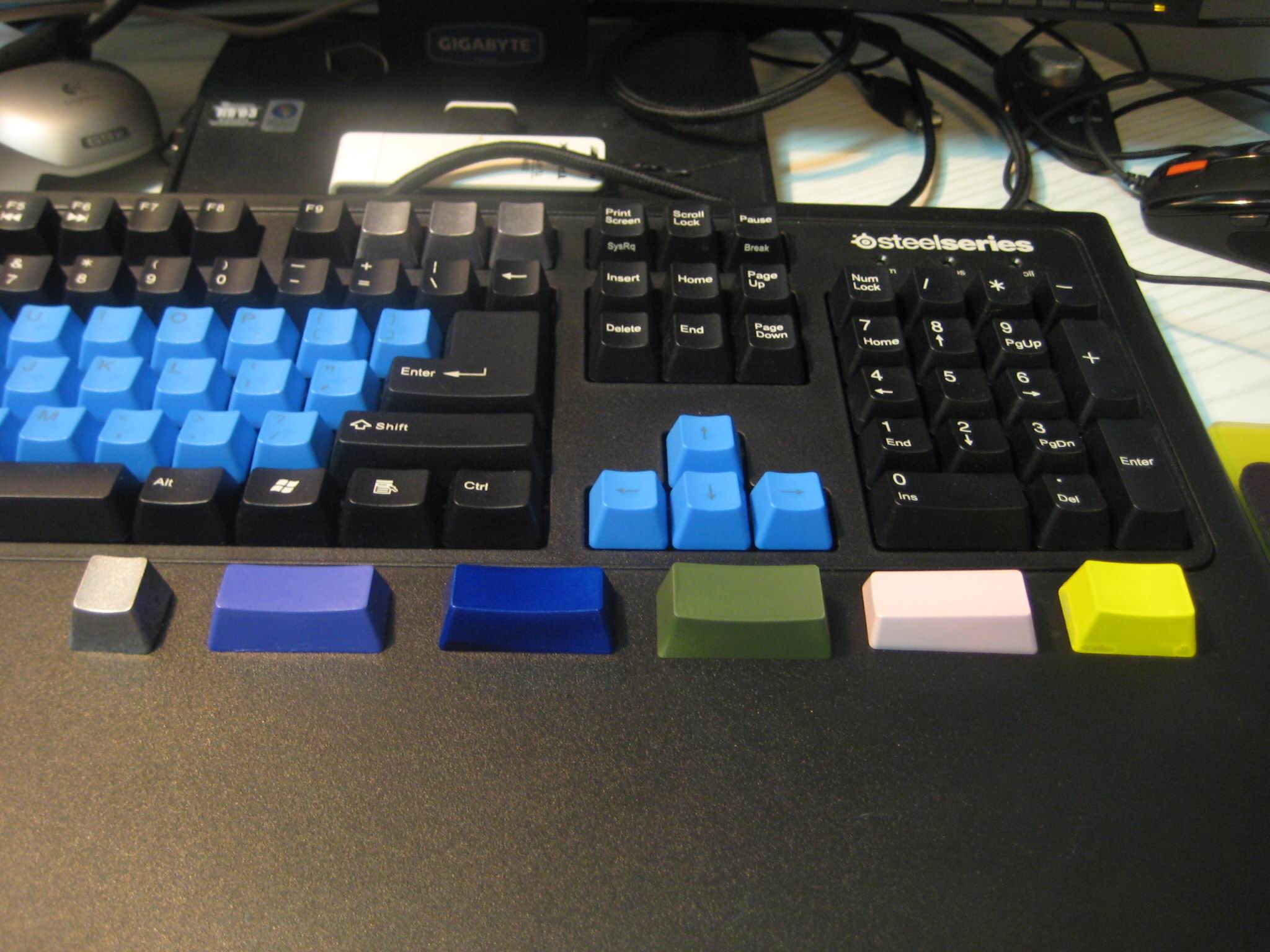 ������11900��������-----���Ұ�æѡ��ñ��ɫ���Լ�������ɫ��