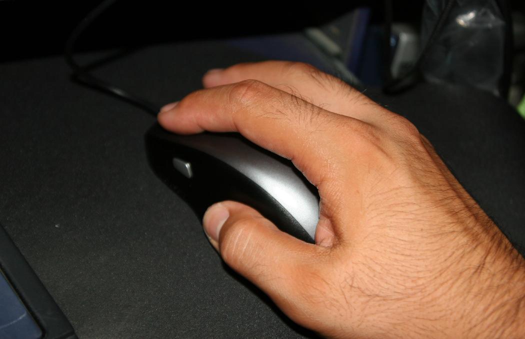 ΢��SideWinder X3 ���Ƕȶ���ʵ��д����ܣ����ߴ����ͼ.