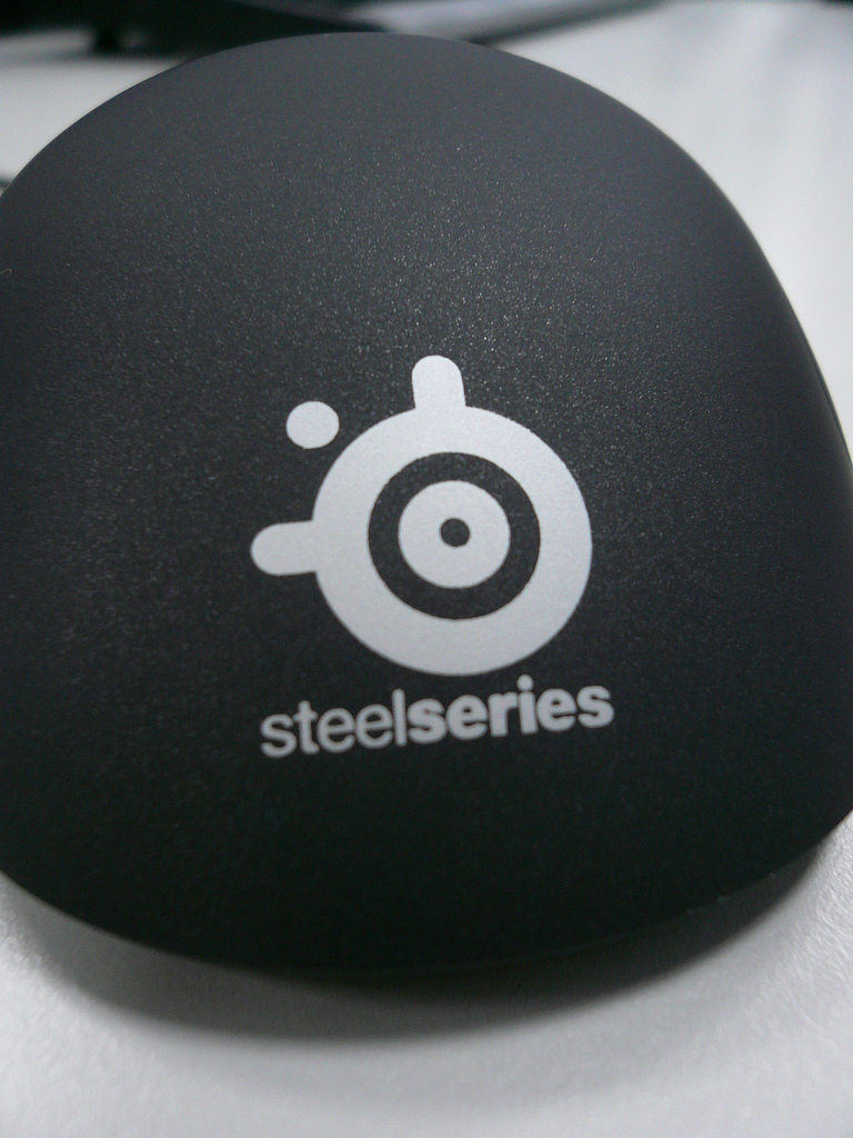 [����д��]SteelSeries  KINZU ��������λ��д��Ƭ��