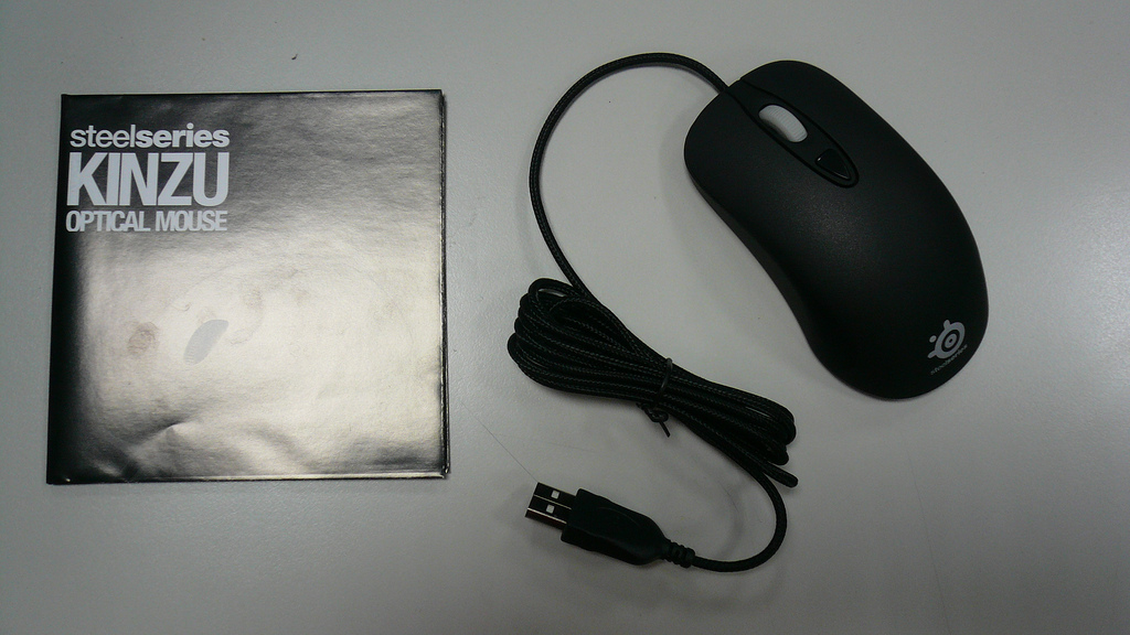 [����д��]SteelSeries  KINZU ��������λ��д��Ƭ��