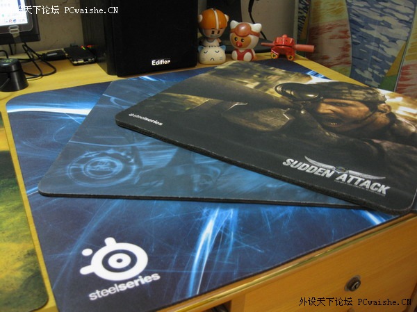[���ӵڰ˵�]�����־��䣬������SteelSeries QcK+ SKս�Ӱ����Աȵ���